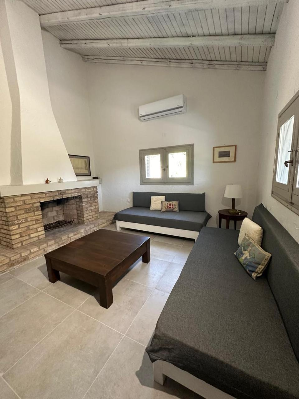 Dimoulitsa Complex Vakantiehuis Doukádes